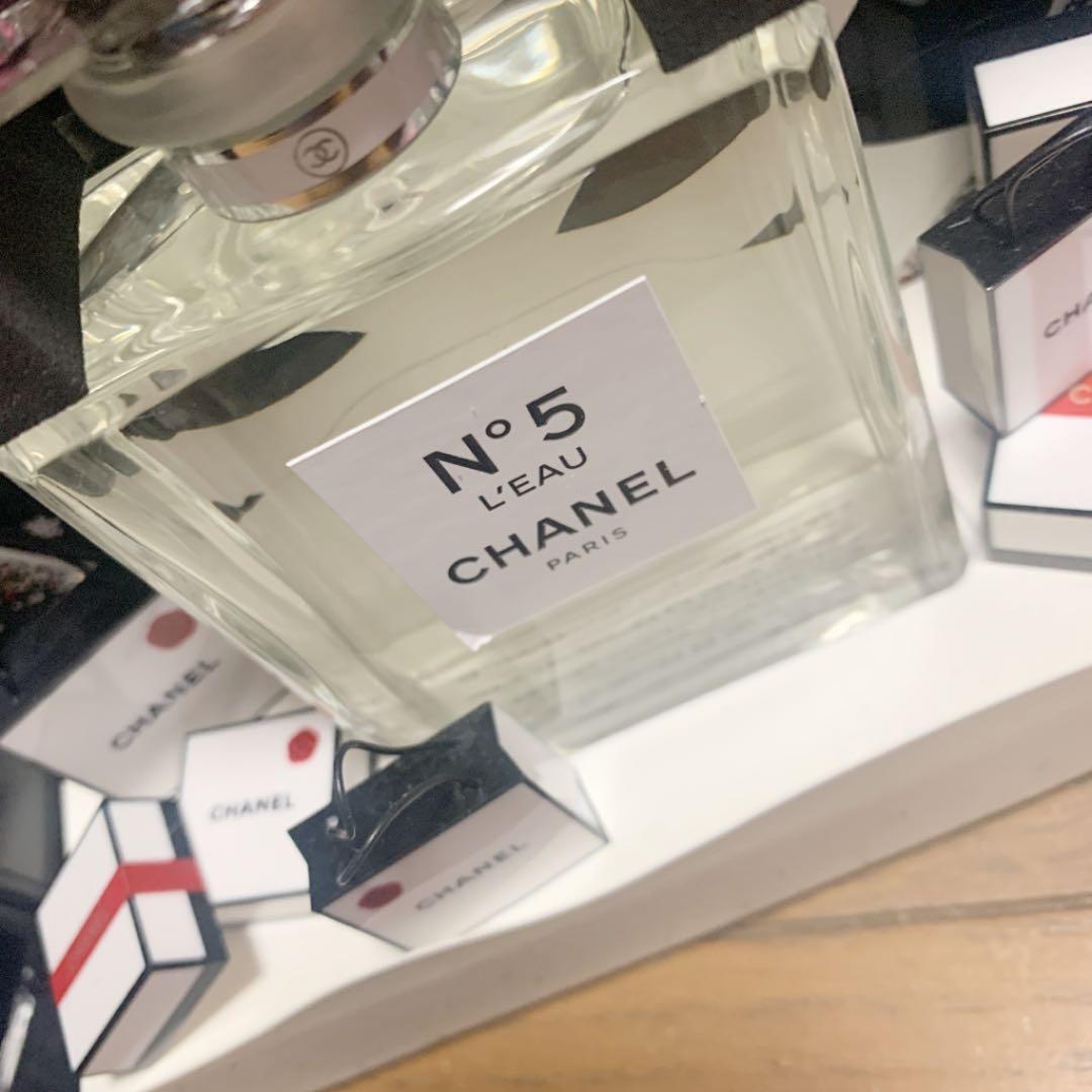シャネル N°５ オードゥ パルファム シアター コフレ 100mL