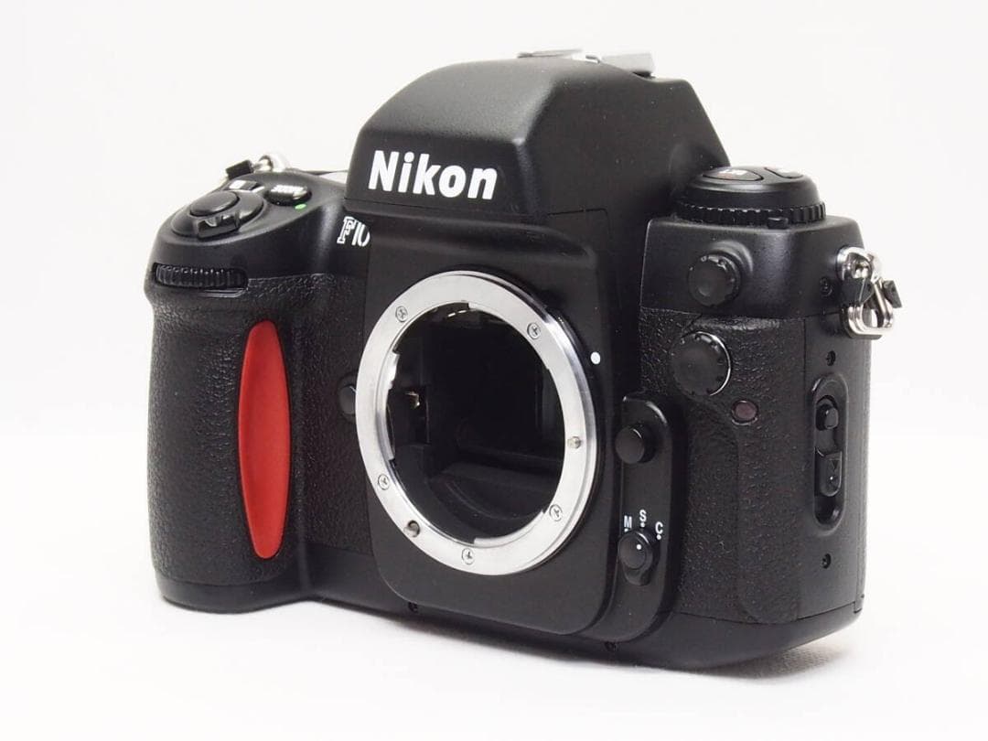 ■美品■ Nikon F100 ボディ 《 動作光学良好 使用感少 》