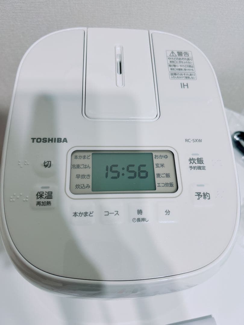 未使用　東芝 炊飯器 3合 RC-5XW(W)