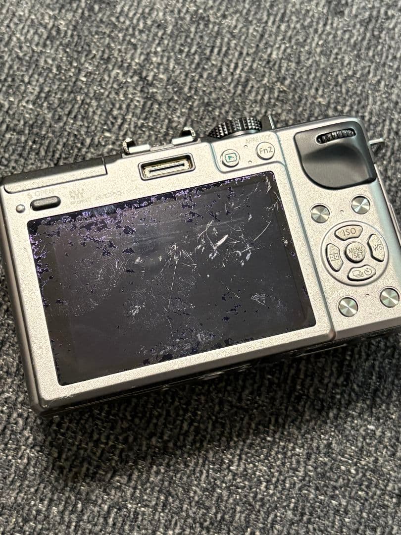 DMC-GX1 シルバー Panasonic Lumix ボディのみ
