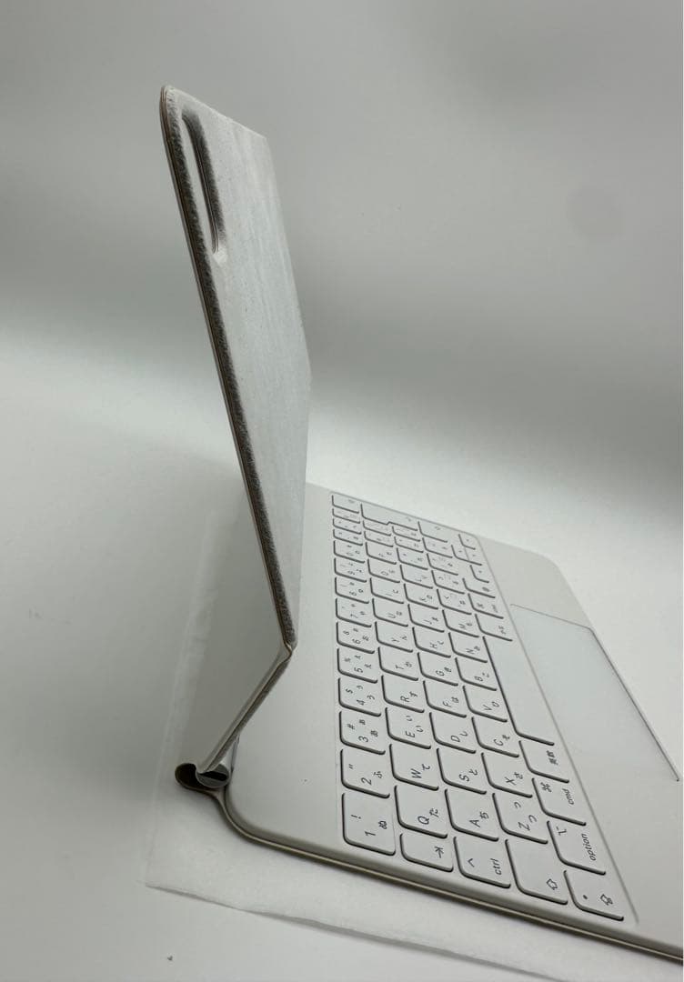 11インチ Magic Keyboard 日本語 MJQJ3J/A ホワイト