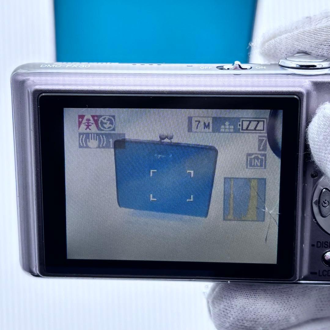 Panasonic LUMIX FX30 コンパクトデジカメ l.jv