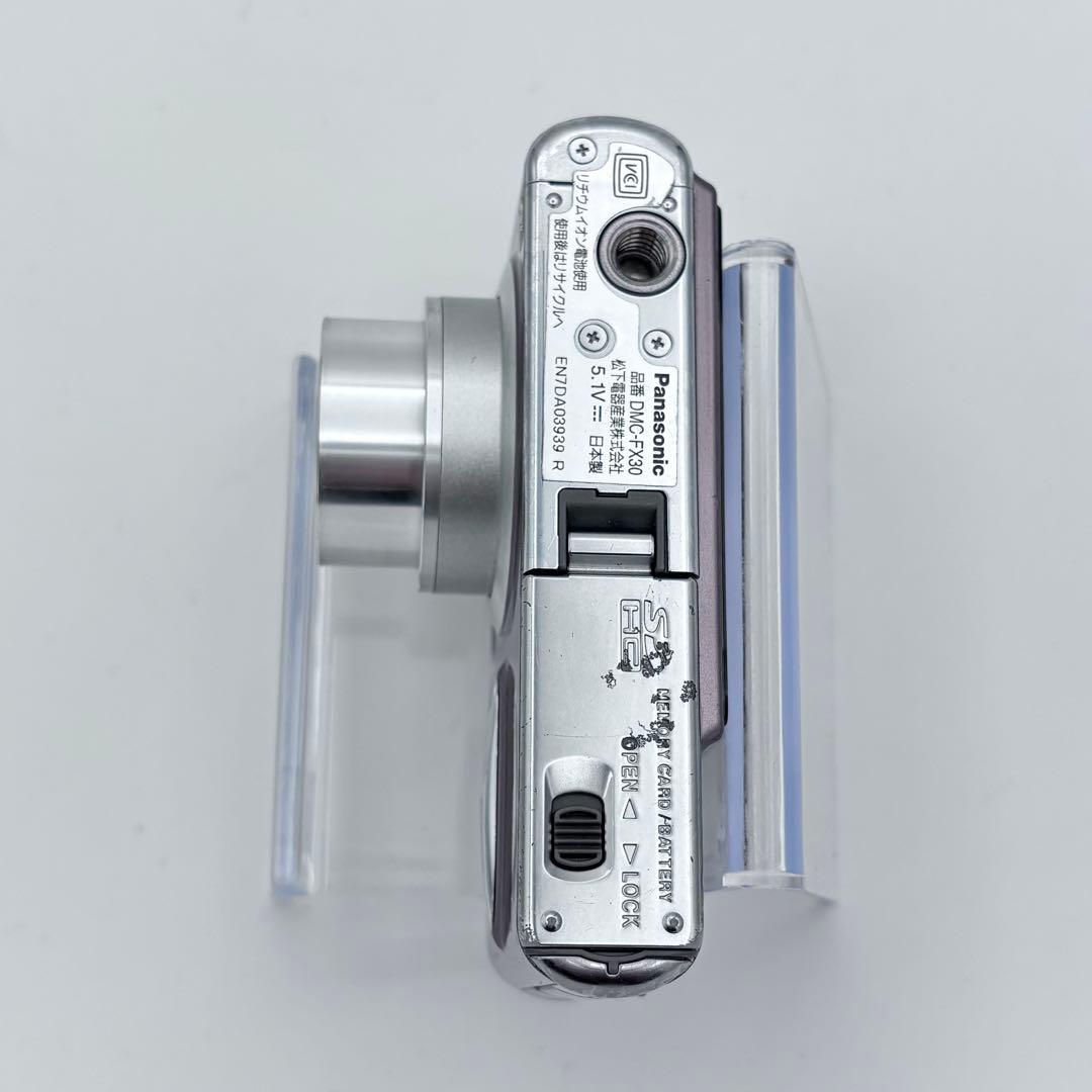 Panasonic LUMIX FX30 コンパクトデジカメ l.jv