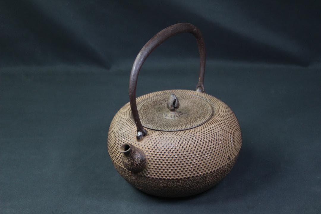 照光堂　在銘　茶道具　南部鉄瓶　共箱付