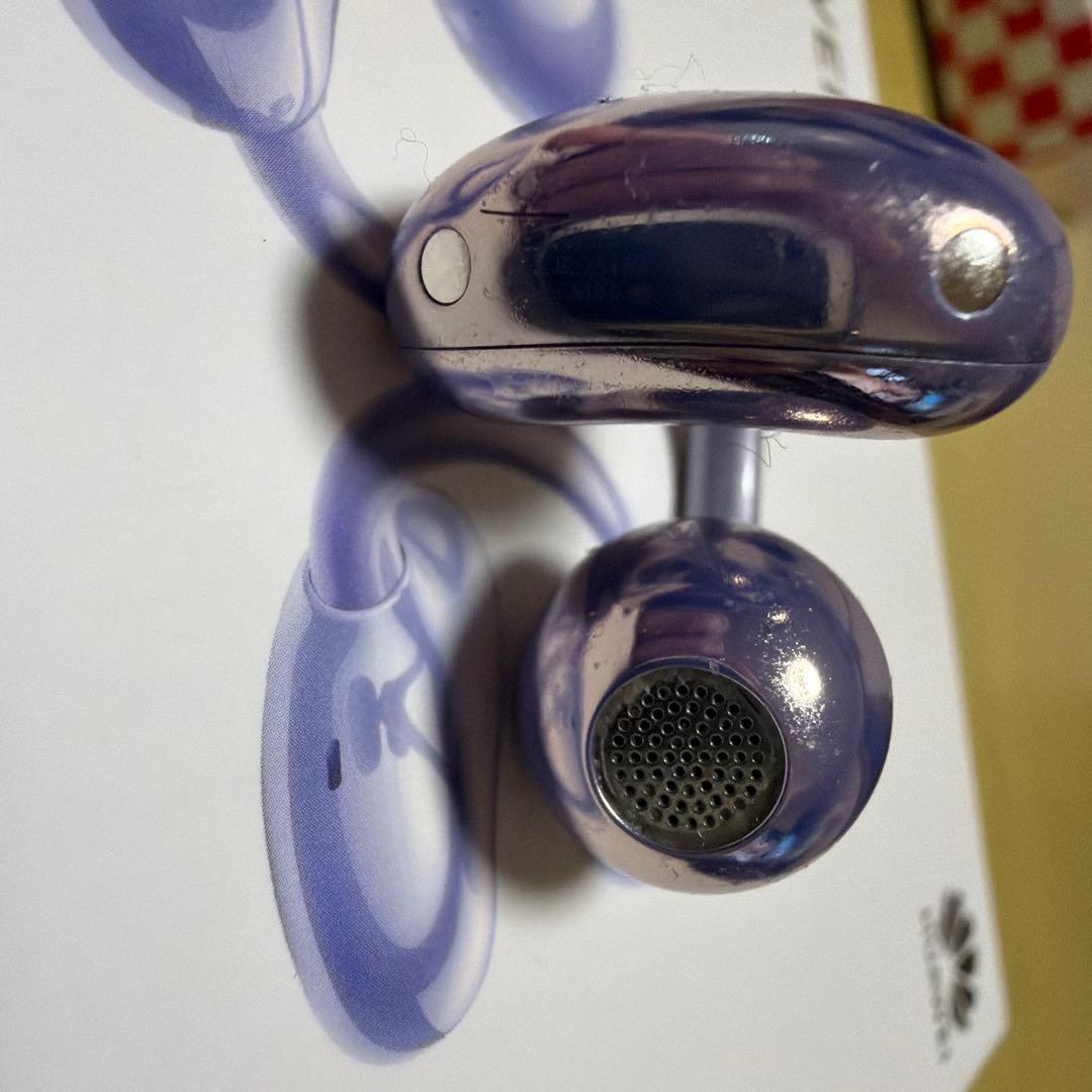 パープル ワイヤレスイヤホン 片耳のみ！充電ケース付き