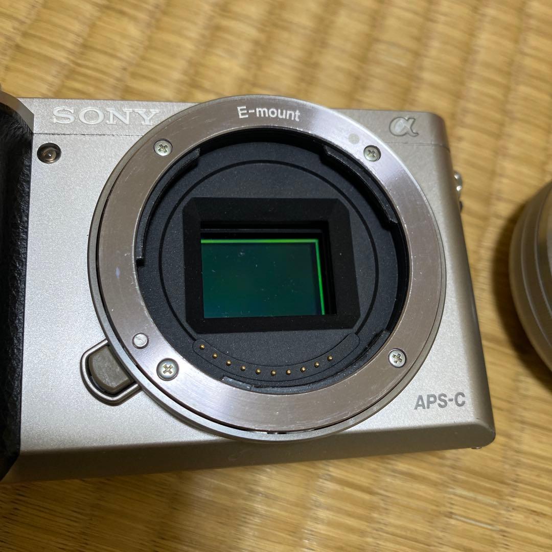 SONY α6000 ミラーレス一眼