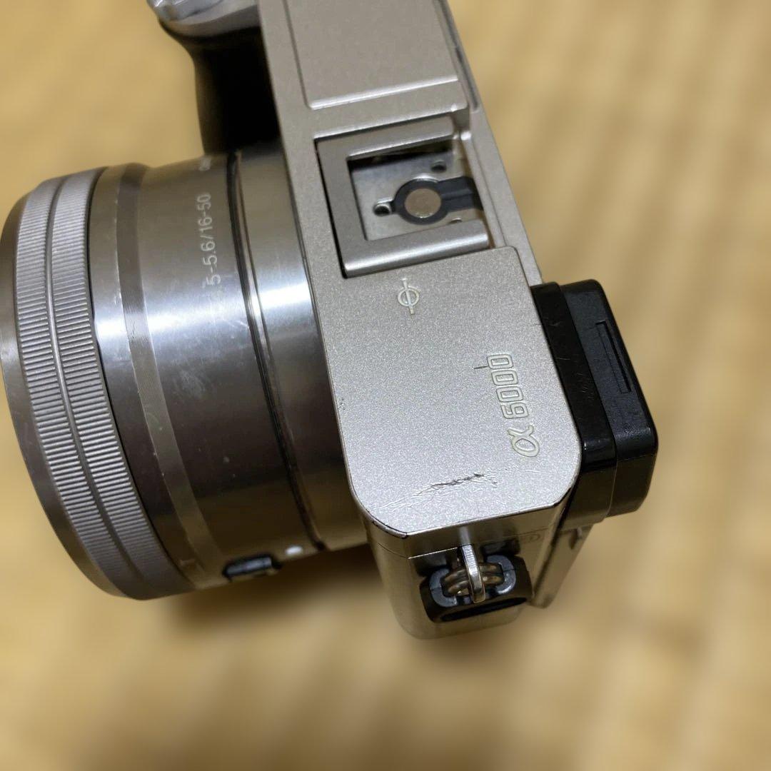 SONY α6000 ミラーレス一眼