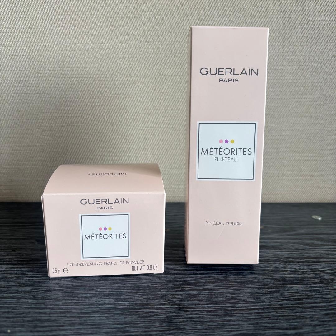 新品未使用GUERLAIN ゲラン　メテオリットビーユN°2 クリアーとブラシ