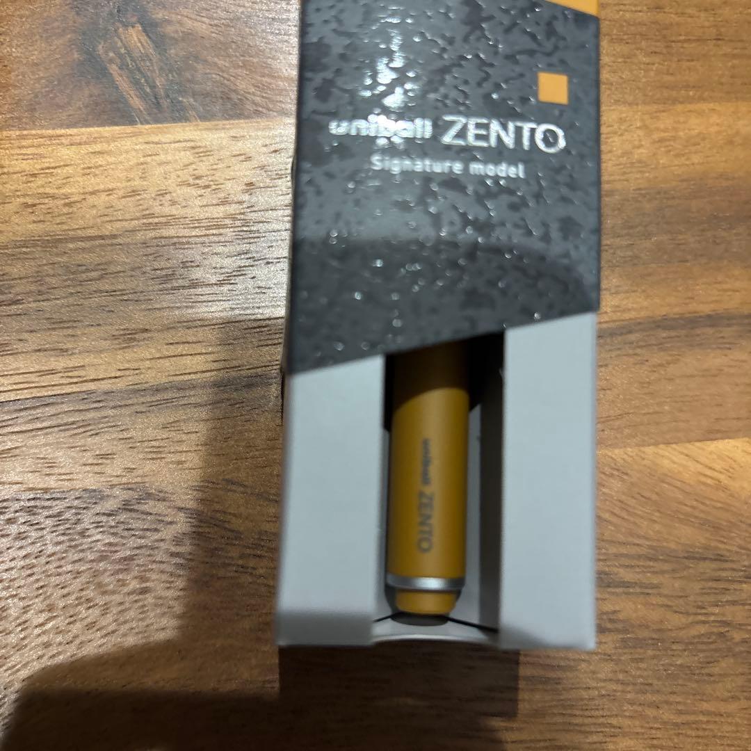新品⭐︎ユニボールゼント シグニチャーモデル 0.5mm 限定 ストーンブラス
