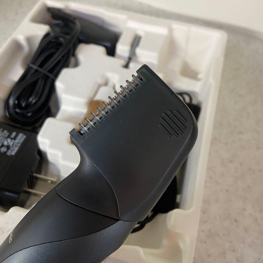 美品⭐️Panasonic パナソニック　ボディトリマー ER-GK82