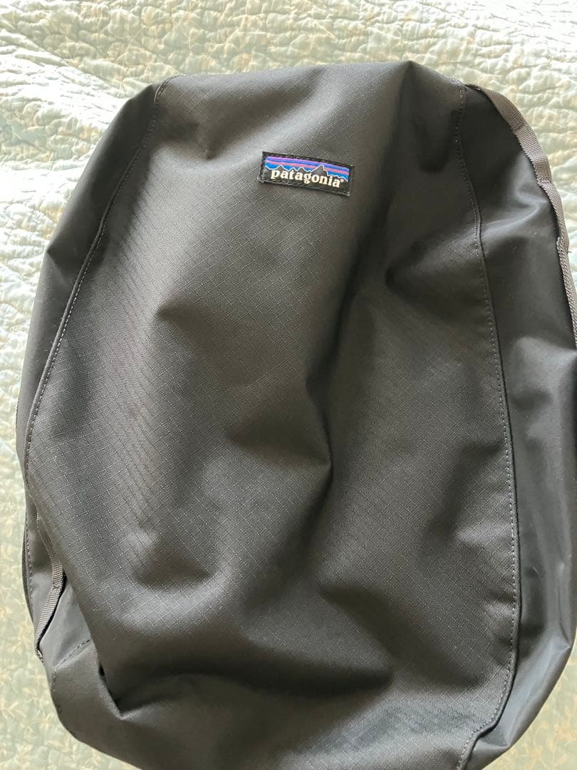 【ごまさん専用】未使用品！　Patagonia ブラックホールキューブ14L