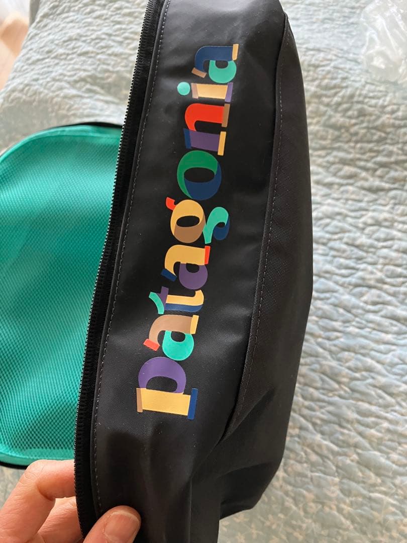 【ごまさん専用】未使用品！　Patagonia ブラックホールキューブ14L