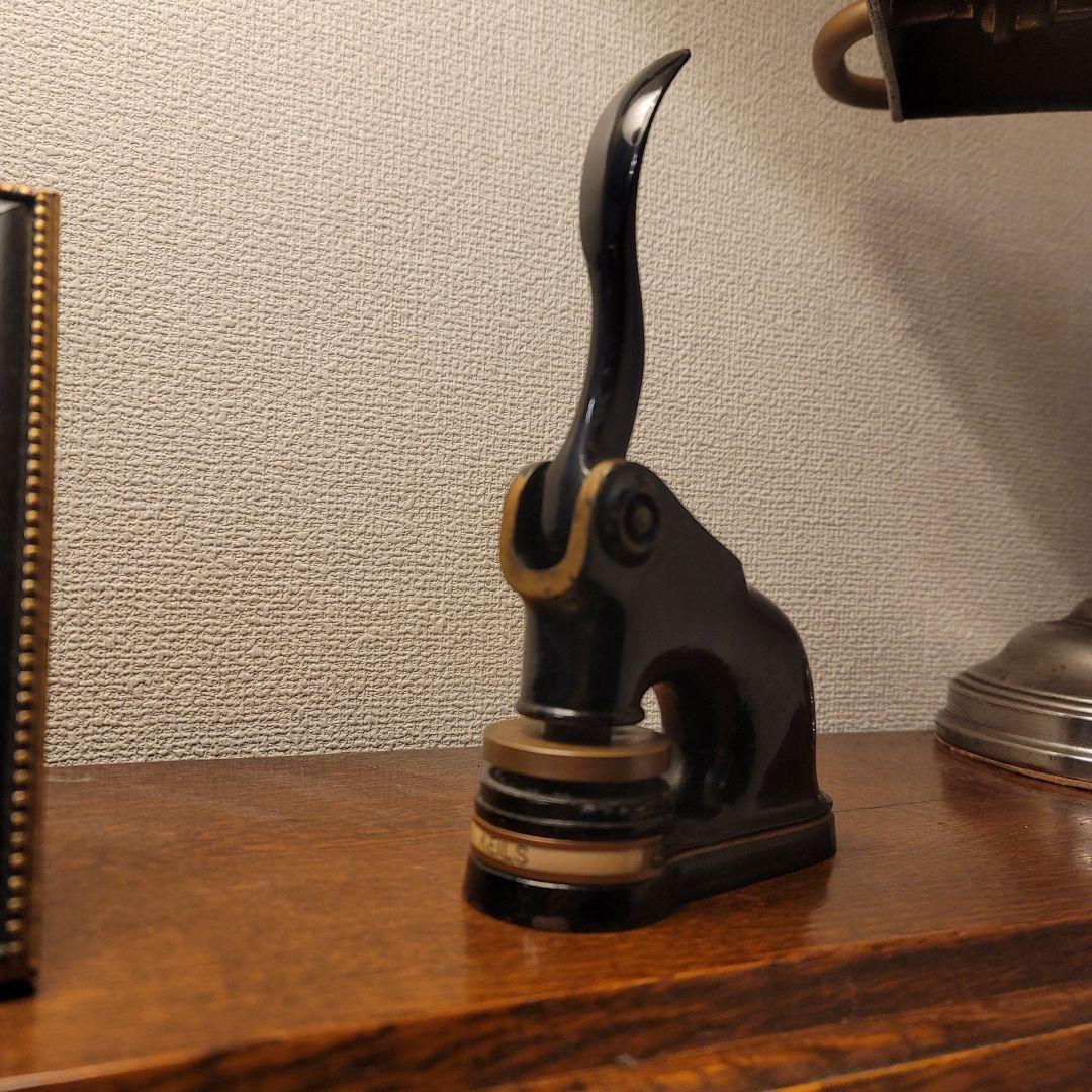 美品アメリカヴィンテージ エンボッサースタンプ インテリア ディスプレイ