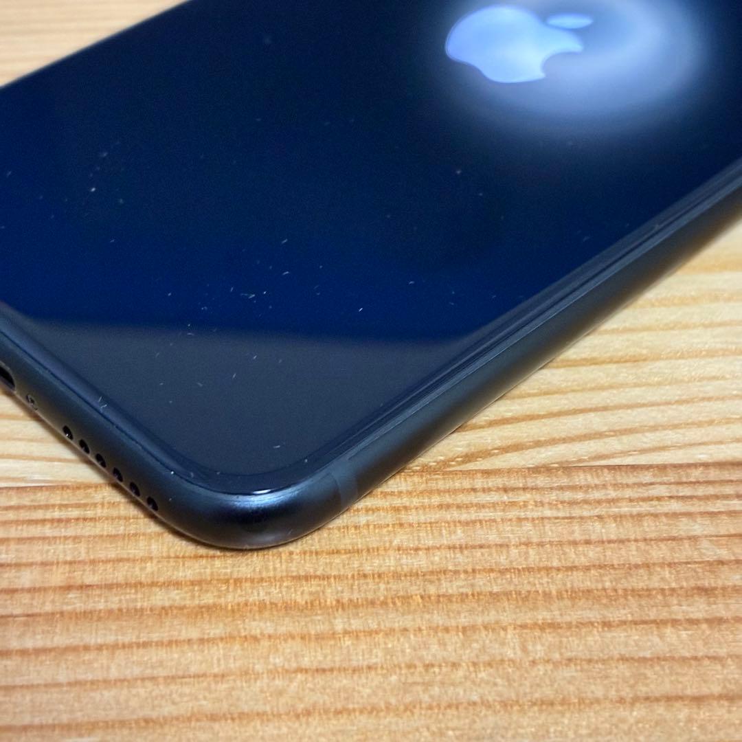 yy17280C バッテリー新品　iPhoneSE第3世代64GB SIMフリー