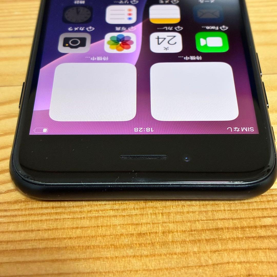 yy17280C バッテリー新品　iPhoneSE第3世代64GB SIMフリー