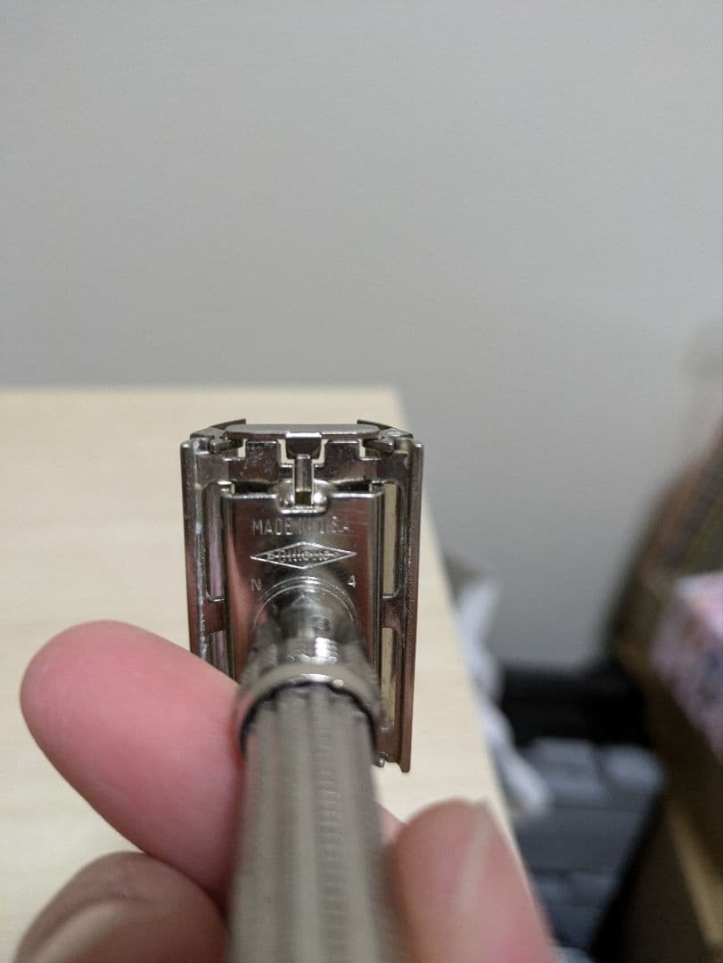 Gillette　ジレット　両刃カミソリ　アジャスタブル