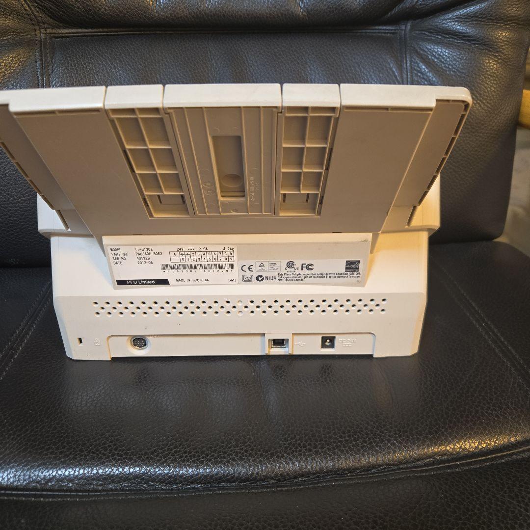 Fujitsu fi-6130Z ドキュメントスキャナー