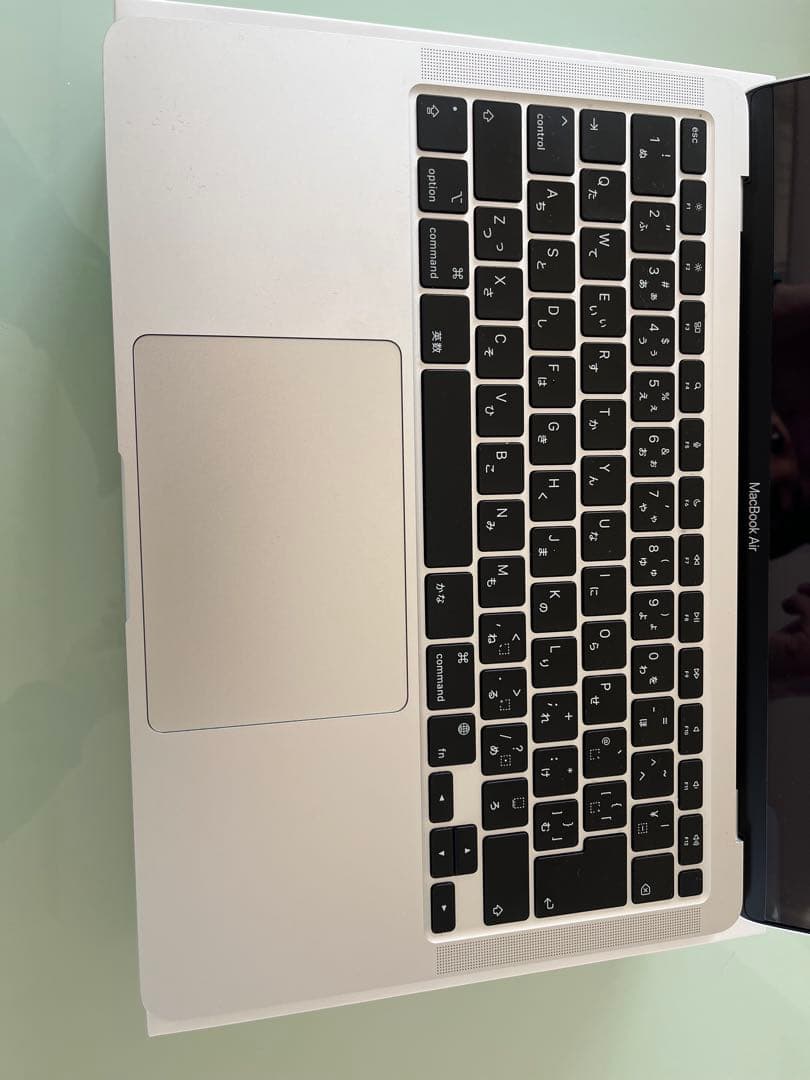 MacBook Air M1 16GBメモリ / 256GB SSD