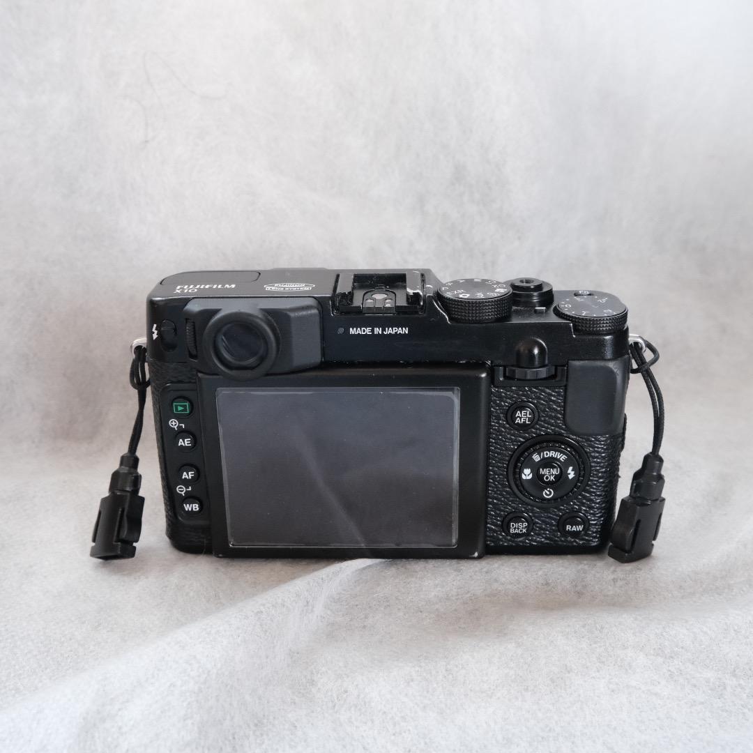 Fujifilm X10 デジタルカメラ