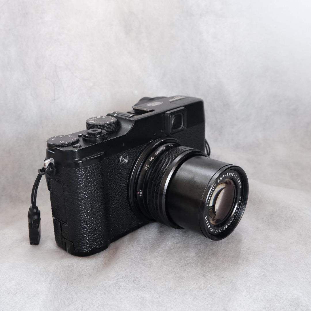 Fujifilm X10 デジタルカメラ