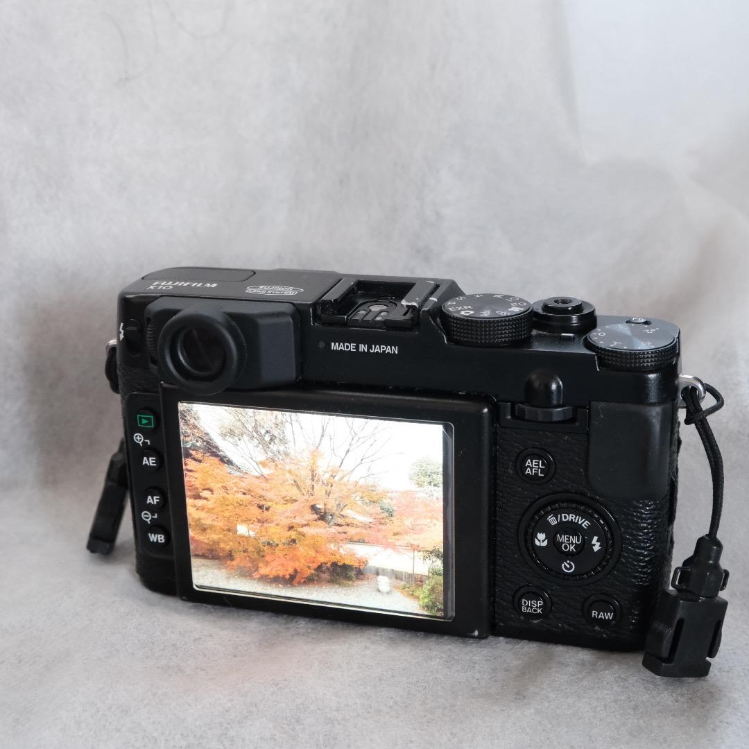 Fujifilm X10 デジタルカメラ