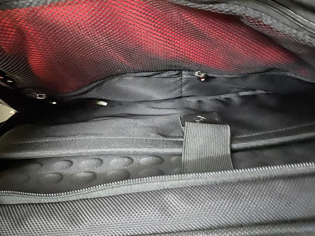 美品 Samsonite 2輪 キャリーケース 機内持込可 ビジネス 出張 黒