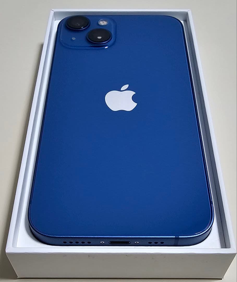 ★美品・純正バッテリー100%★iPhone13 128GB SIMフリー