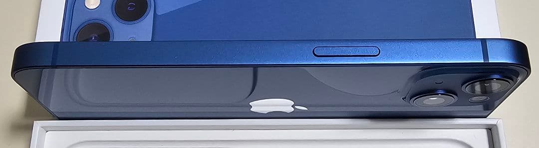 ★美品・純正バッテリー100%★iPhone13 128GB SIMフリー