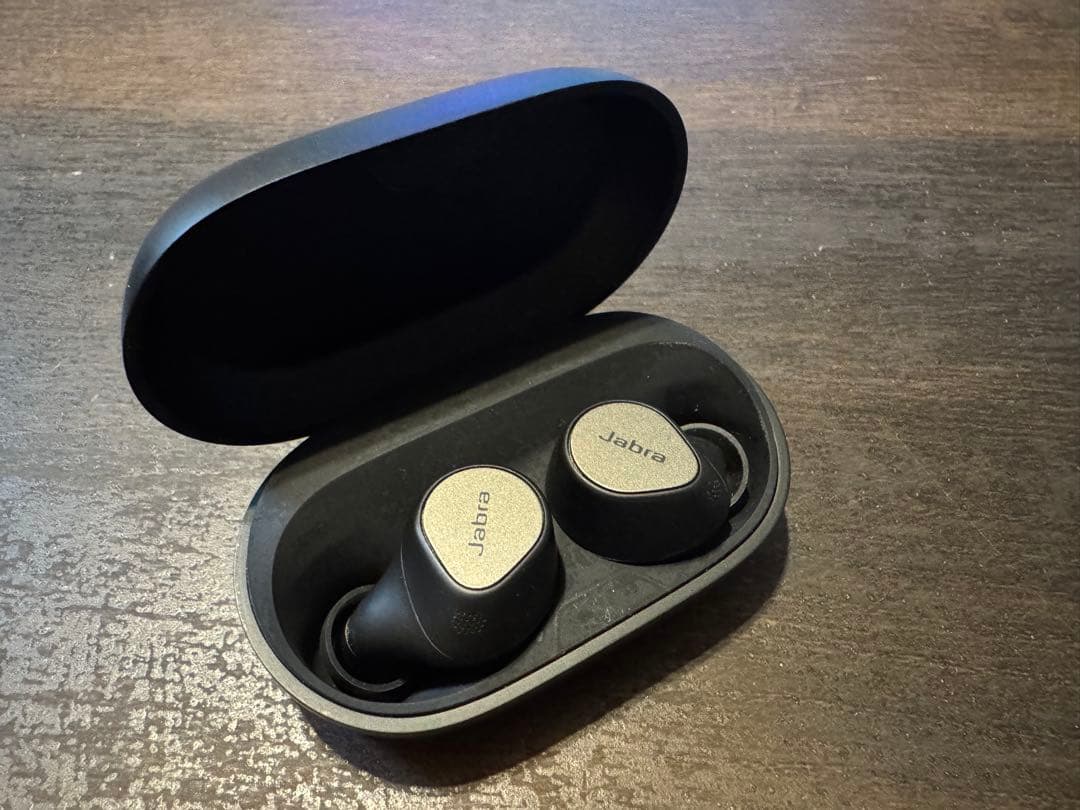 【中古品】Jabra Elite 7 Pro ワイヤレスイヤホン本体
