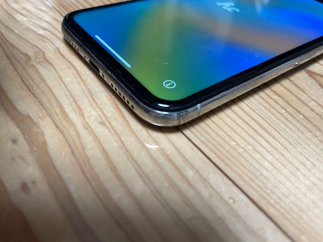 iPhone X SIMフリーホワイト256 ifaceケース付き