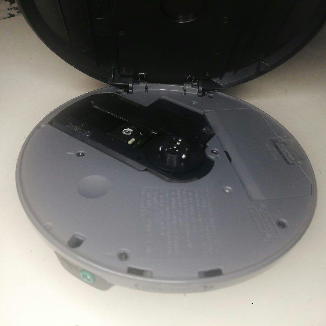 SONY CDウォークマン D-NE241 ソニー　黒
