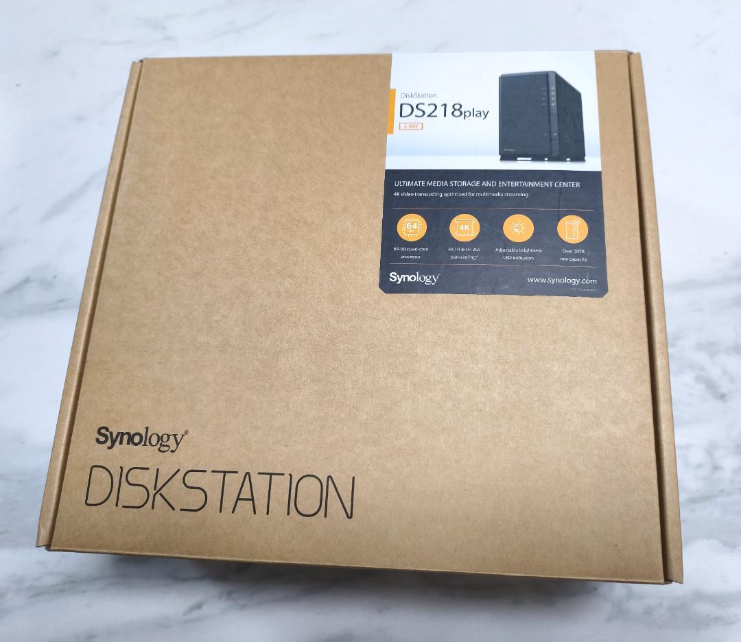 ハードディスク6TB×２付　Synology DS218play NAS 本体
