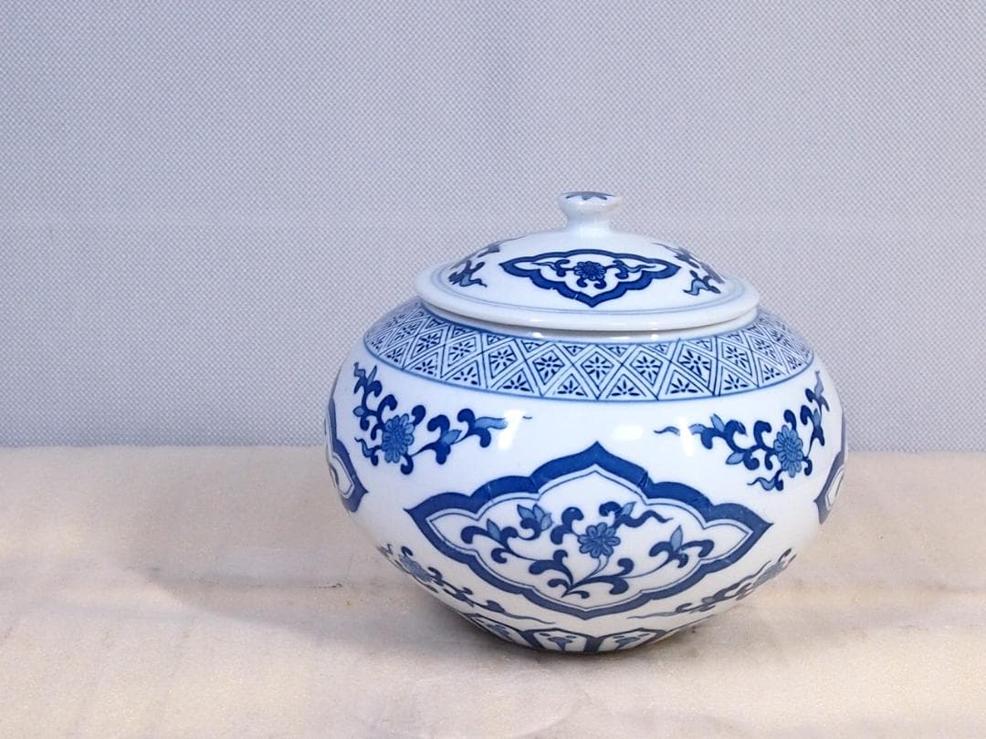【美品】中国 景徳鎮 祥和窑 蓋付き 茶壺 ツボ/つぼ/壷/蓋物/容器 陶磁器