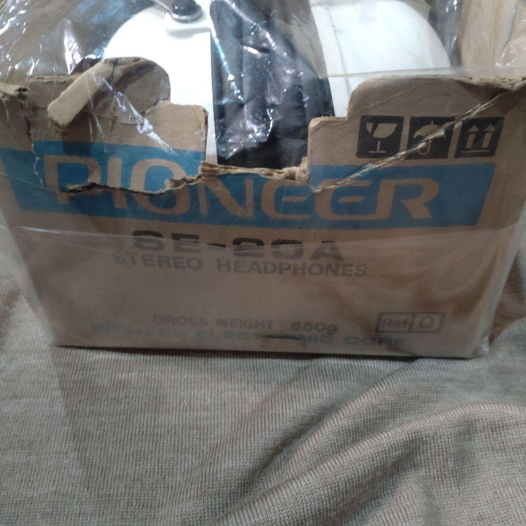 Pioneer パイオニア　SE-20A stereo headphones