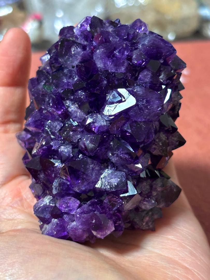 【希少な形状】アメジストクラスター コブ状結晶(ウルグアイ産) 根本から紫結晶
