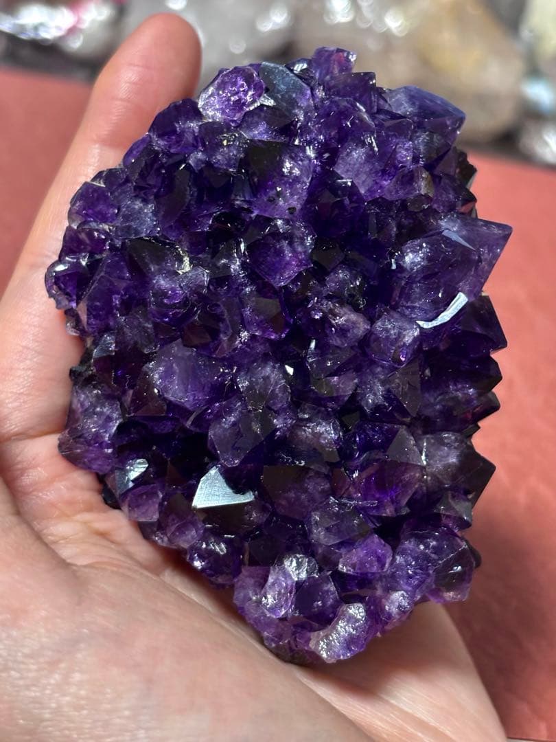 【希少な形状】アメジストクラスター コブ状結晶(ウルグアイ産) 根本から紫結晶