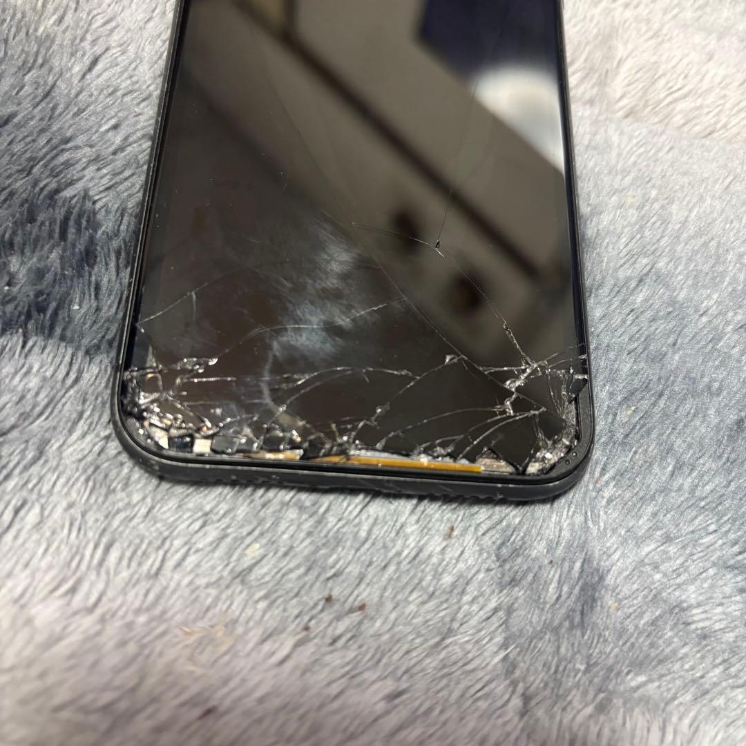 iPhone11 ジャンク 画面割れ