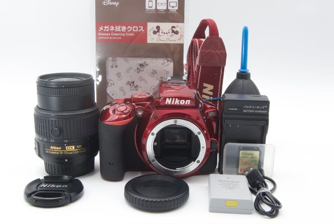 Nikon D5500 標準レンズキット　一眼レフ　赤　スマホ転送　手ぶれ補正