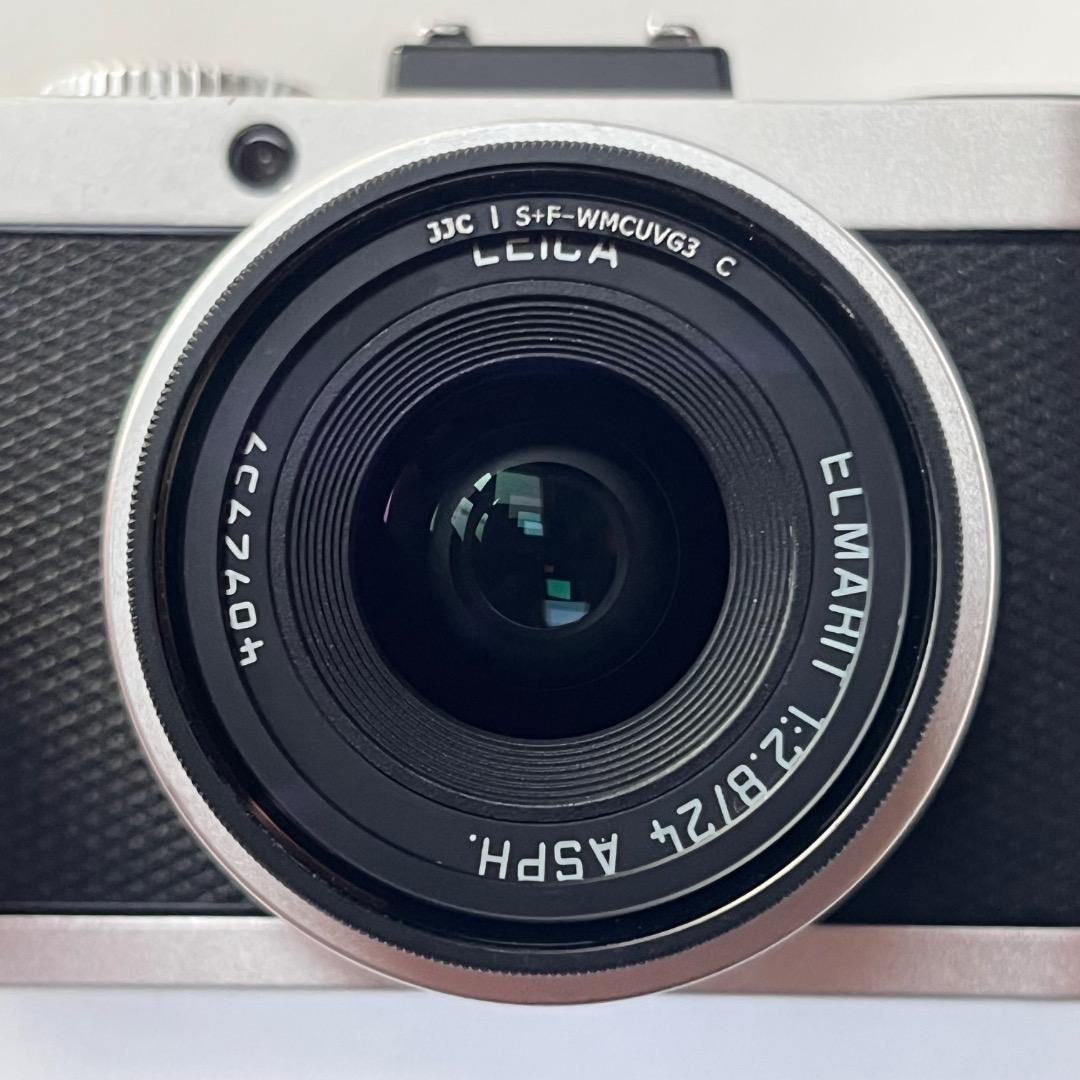 ライカ LEICA X2シルバー＋LEICA EVF2（本革ハーフケース・他）