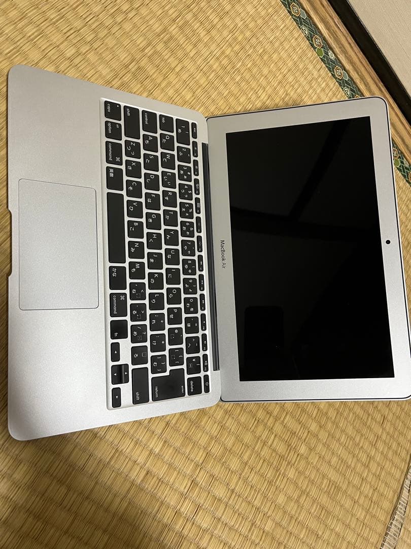 Apple MacBook Air 2014 Early 11インチ 本体