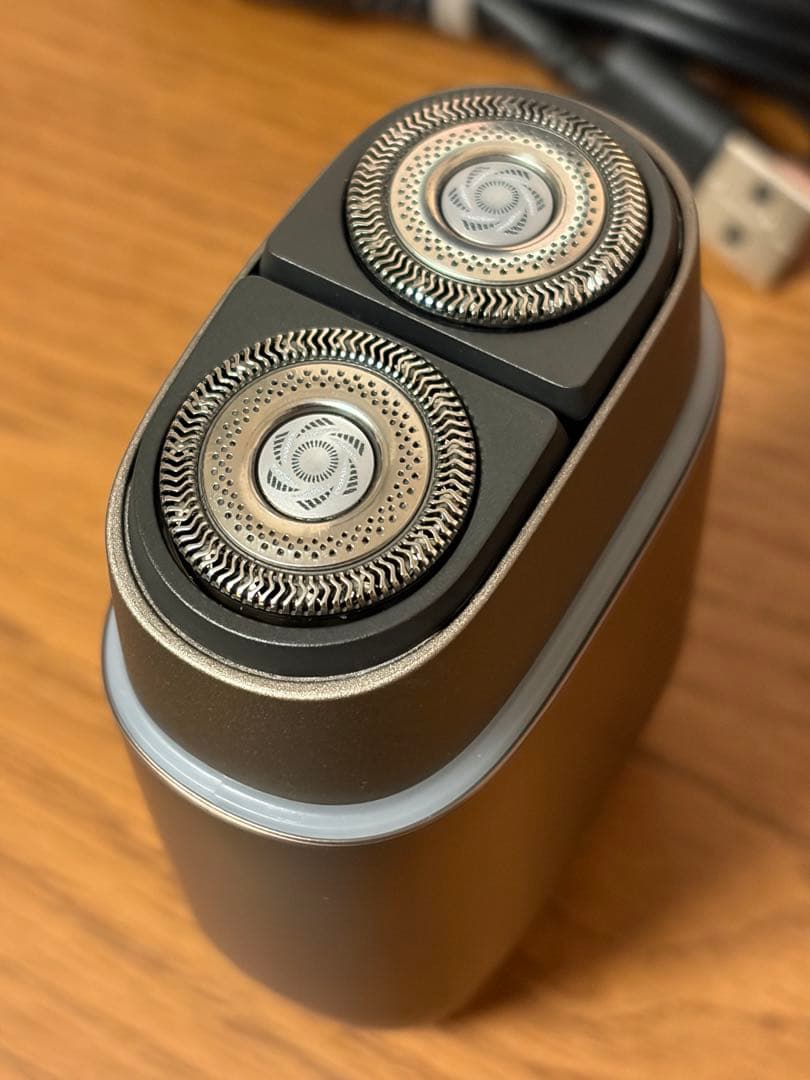 【美品】フィリップス 電動シェーバー アッシュゴールド S791/06