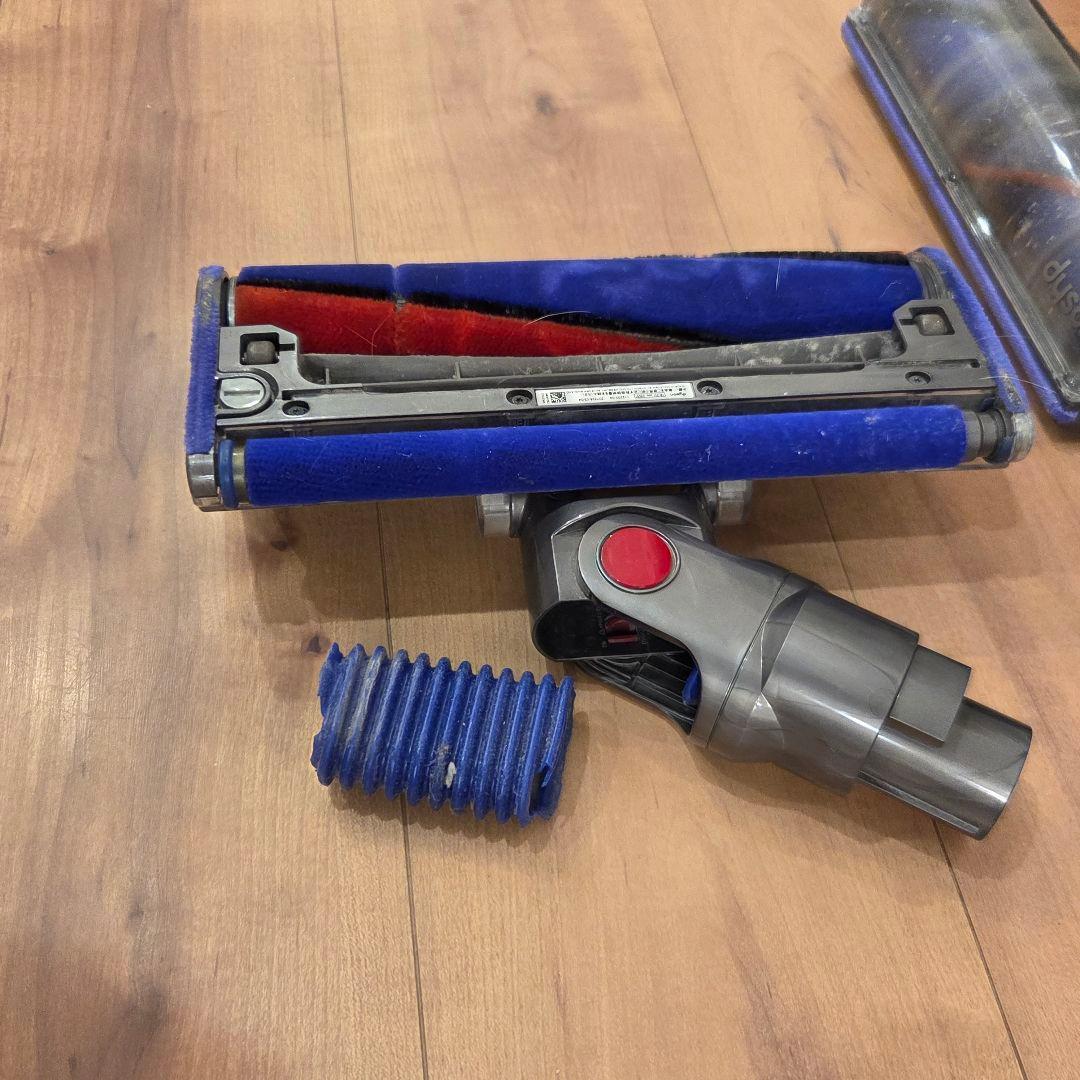 【限定格安】Dyson ダイソンSV11.SV10　掃除機 モーターブラシ2つ付