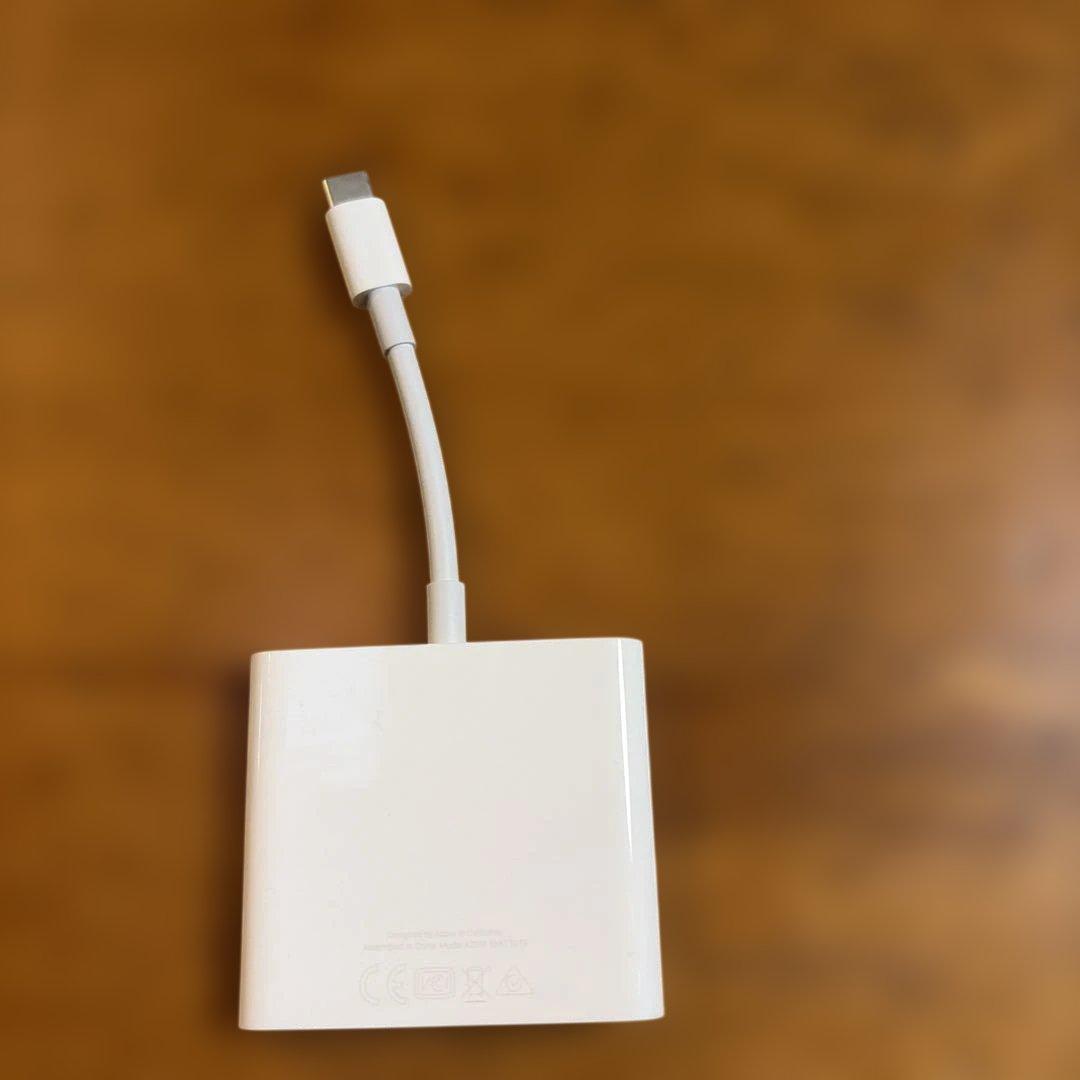 USB-C HDMI変換アダプター ホワイト純正