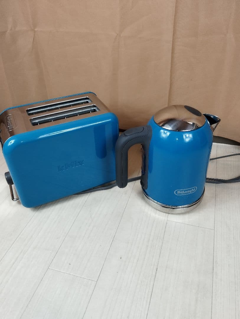 De'Longhi 電気ケトル　トースター　セット