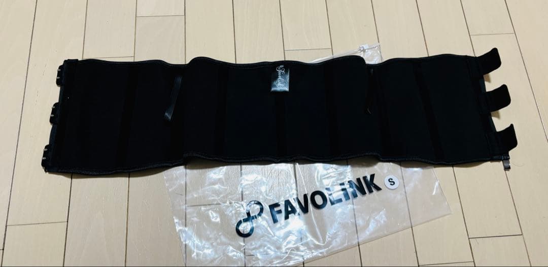 Favolink EXCEED SHORT ウエストシェイパー S 試着のみ