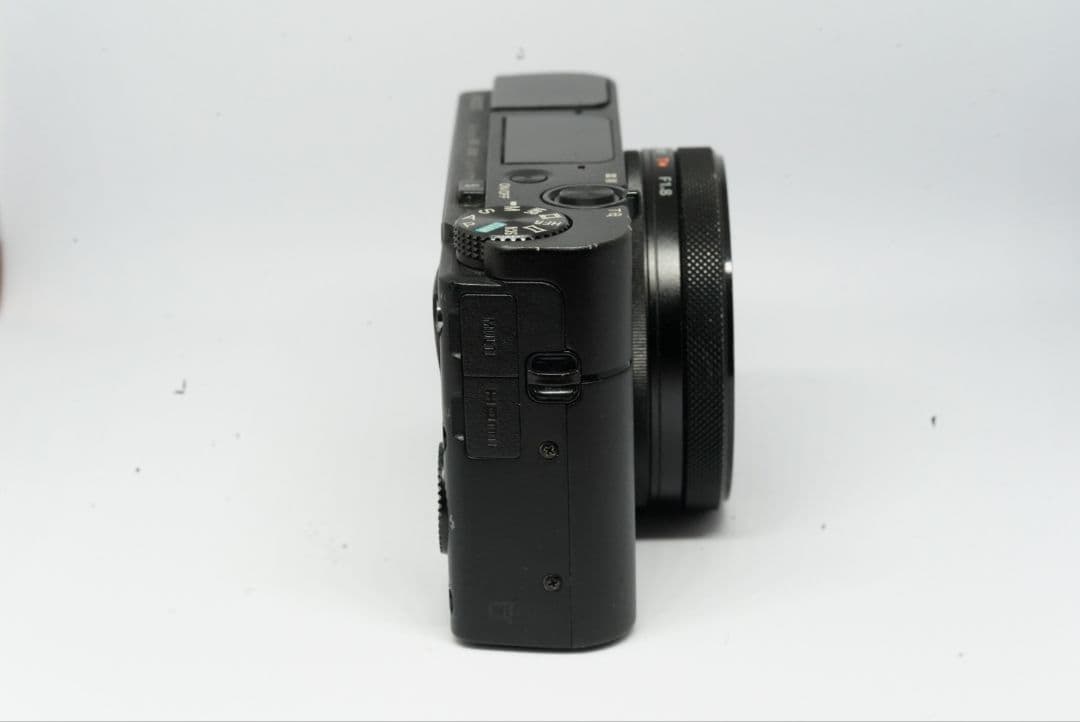 デジタルカメラ RX100M5A SONY Vario-Sonnar T*
