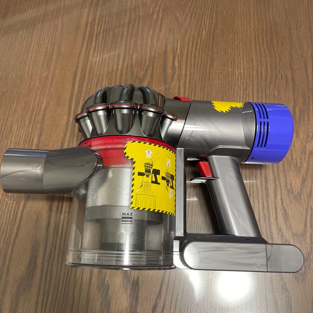Dyson V7 Fluffy コードレス掃除機 9点セット説明書・保証書付き