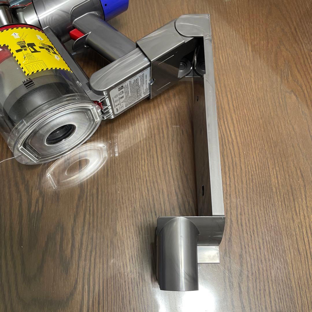 Dyson V7 Fluffy コードレス掃除機 9点セット説明書・保証書付き