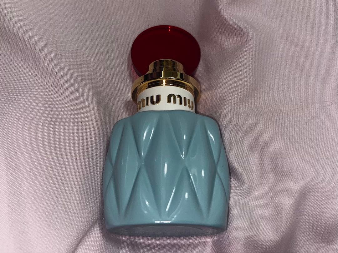 ミュウミュウ オードパルファム 30ml 香水