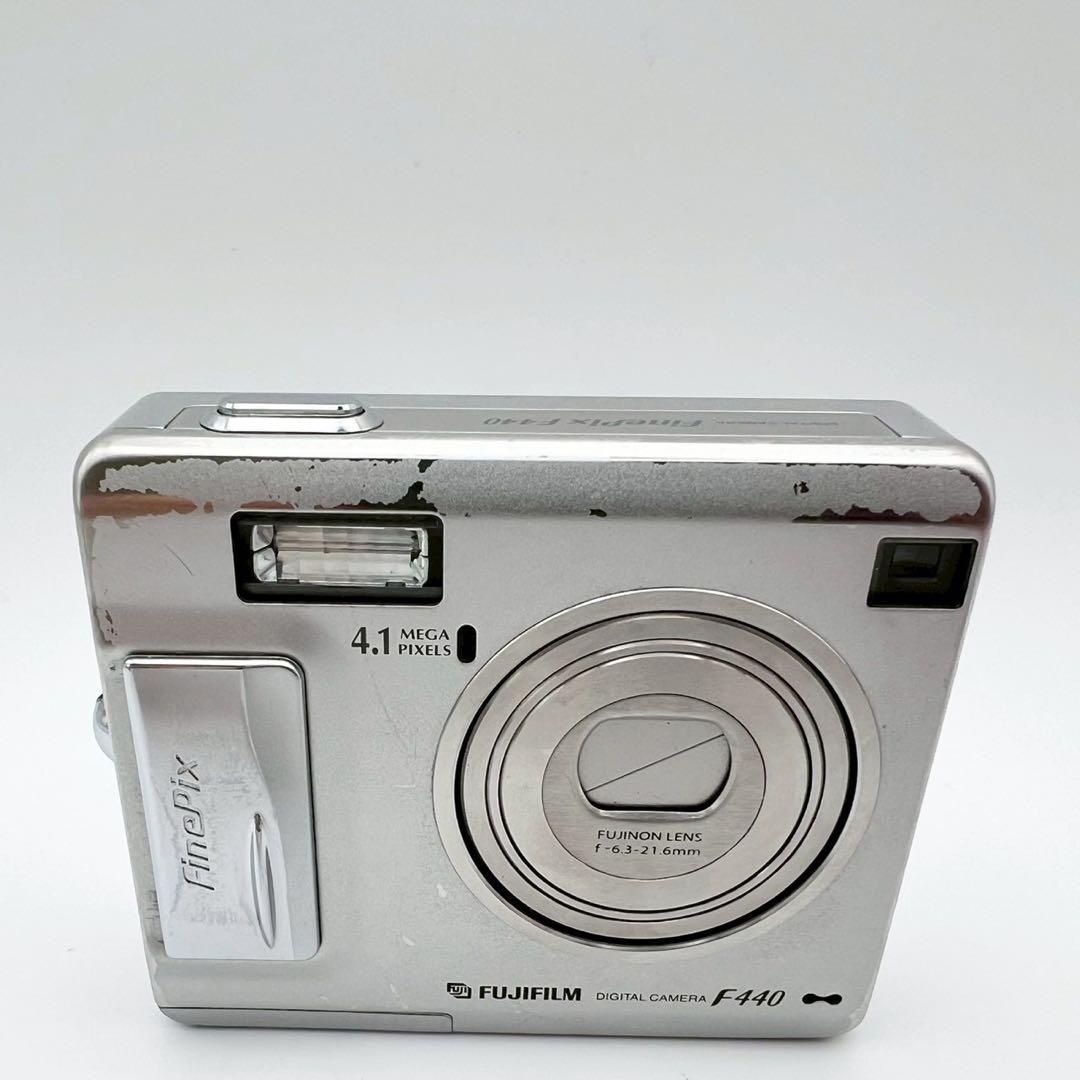 【動作品】FUJIFILM FinePix F440 コンデジ 動作確認済
